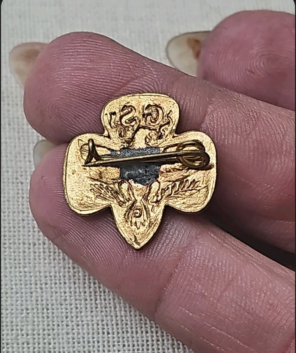 Oddly Darling Vintage gold-tone Girl Scouts trefoil pin with eagle and shield emblem on the back showing pin closure