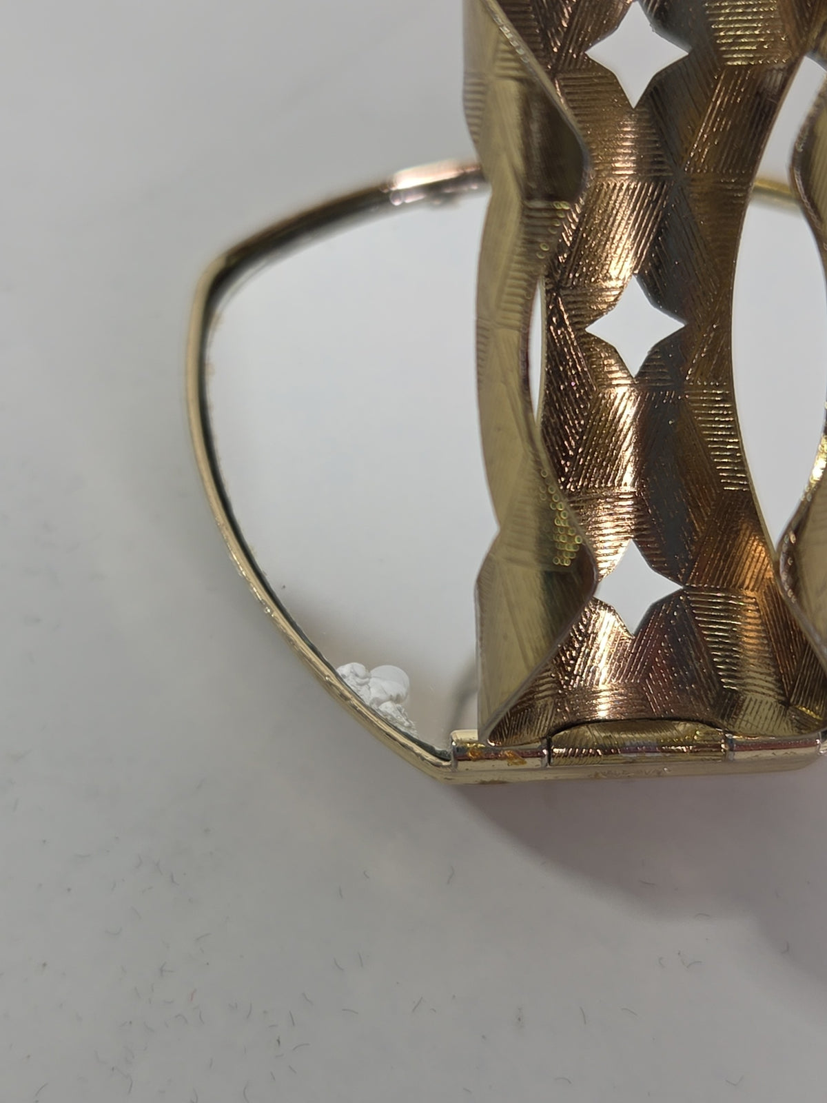 Oddly Darling Vintage gold-tone ring with a hinged lid that opens to reveal a small functional mirror