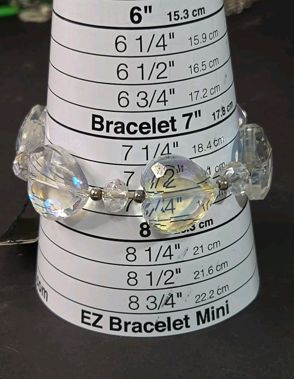 Oddly Darling Vintage iridescent faceted heart bead stretch bracelet on a white sizing cone