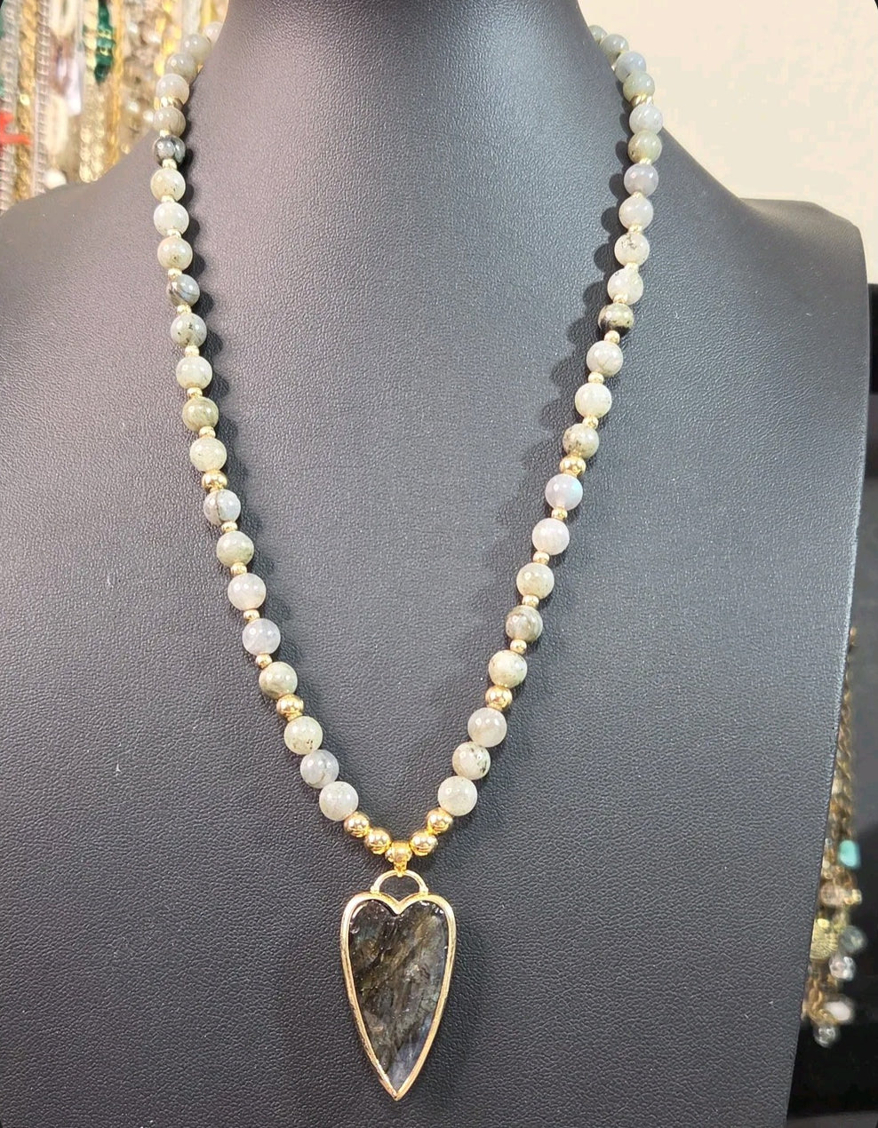 Oddly Darling Vintage beaded necklace featuring Labradorite beads, gold accents, and a heart-shaped Labradorite pendant.