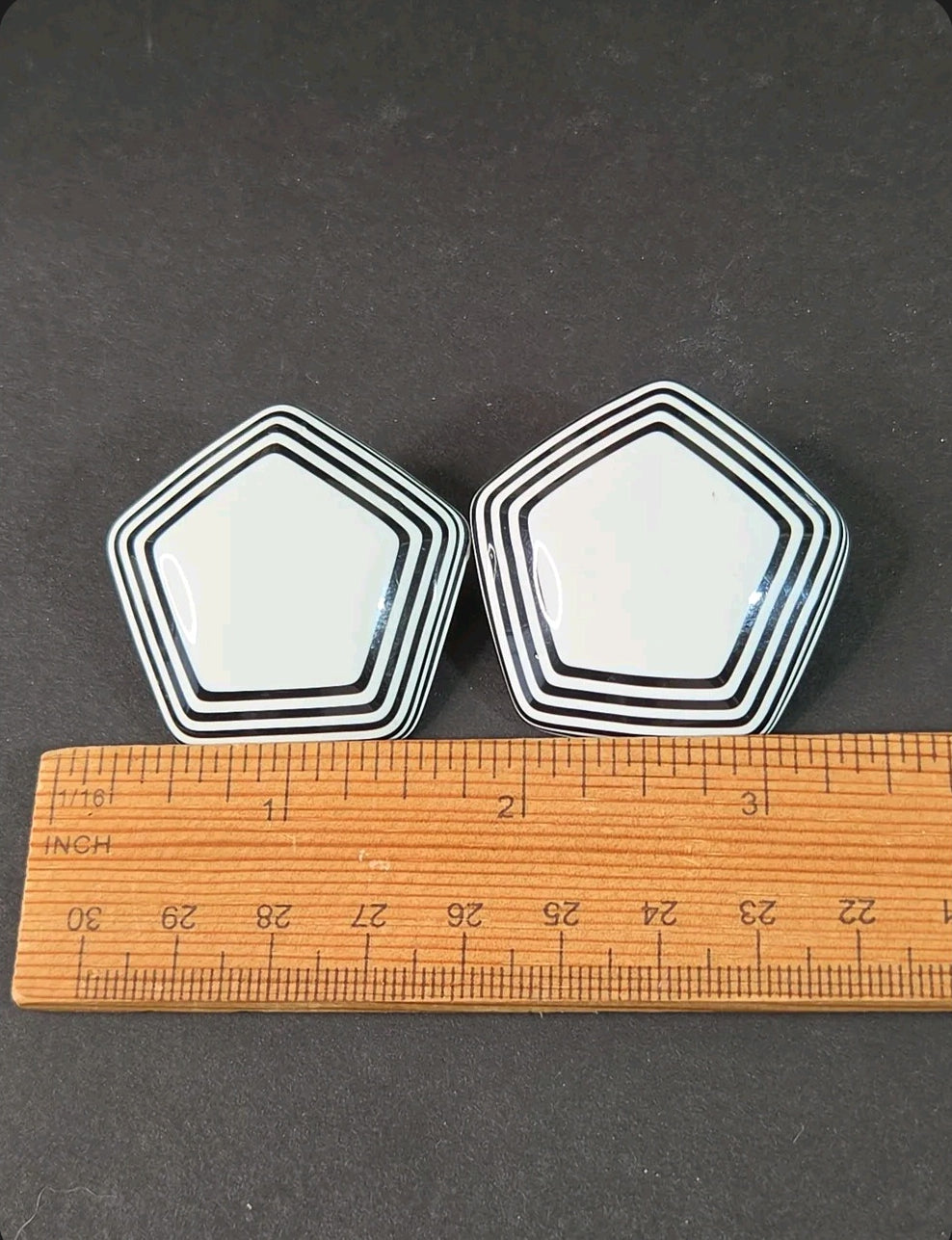 Oddly Darling Vintage pentagonal clip-on earrings with black and white striped geometric design and glossy finish