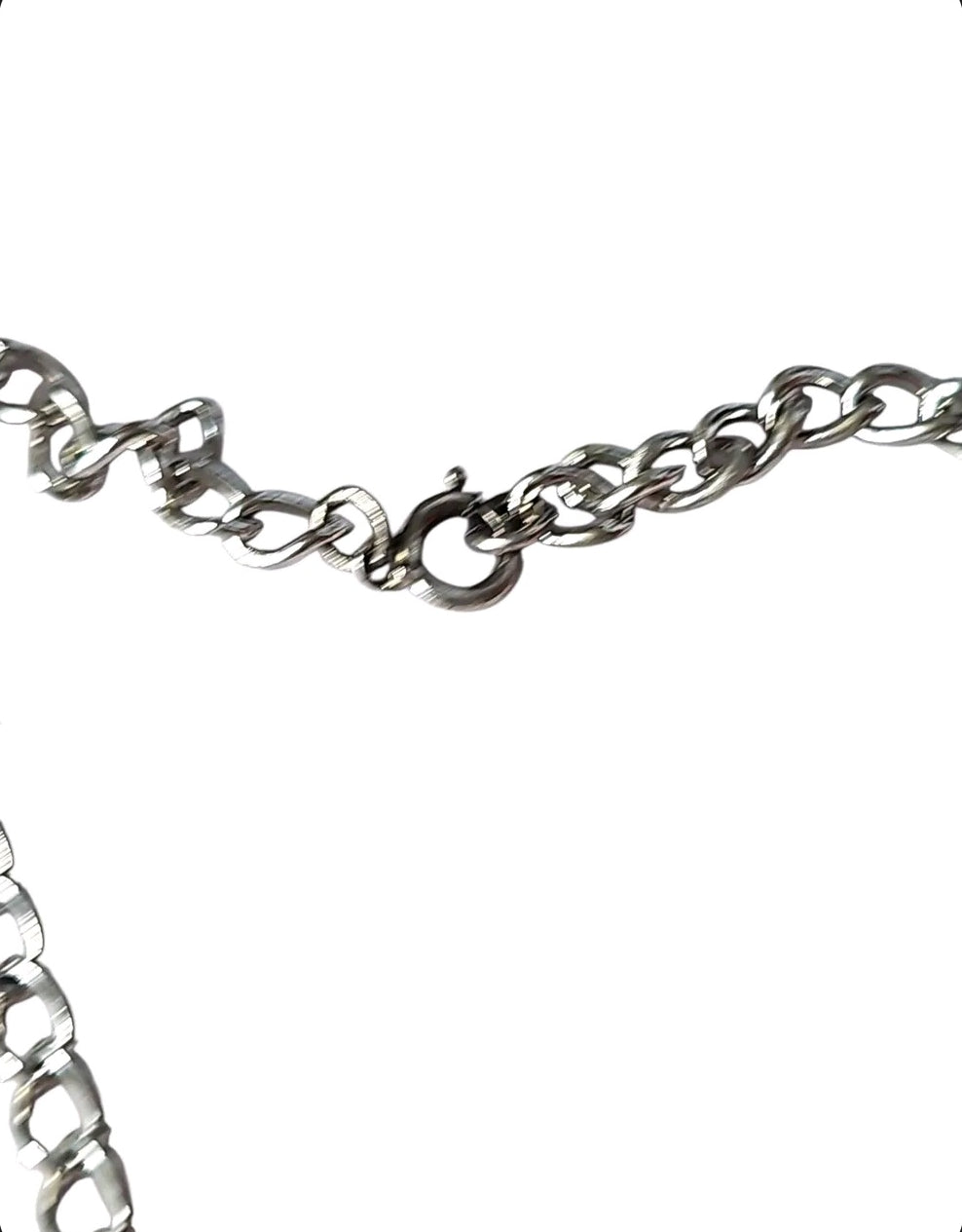 Oddly Darling Vintage silver-tone metal chain with a secure spring ring clasp for a necklace