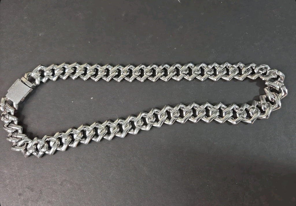 Oddly Darling Vintage heavy silver-tone metal cuban link statement necklace with a secure box clasp