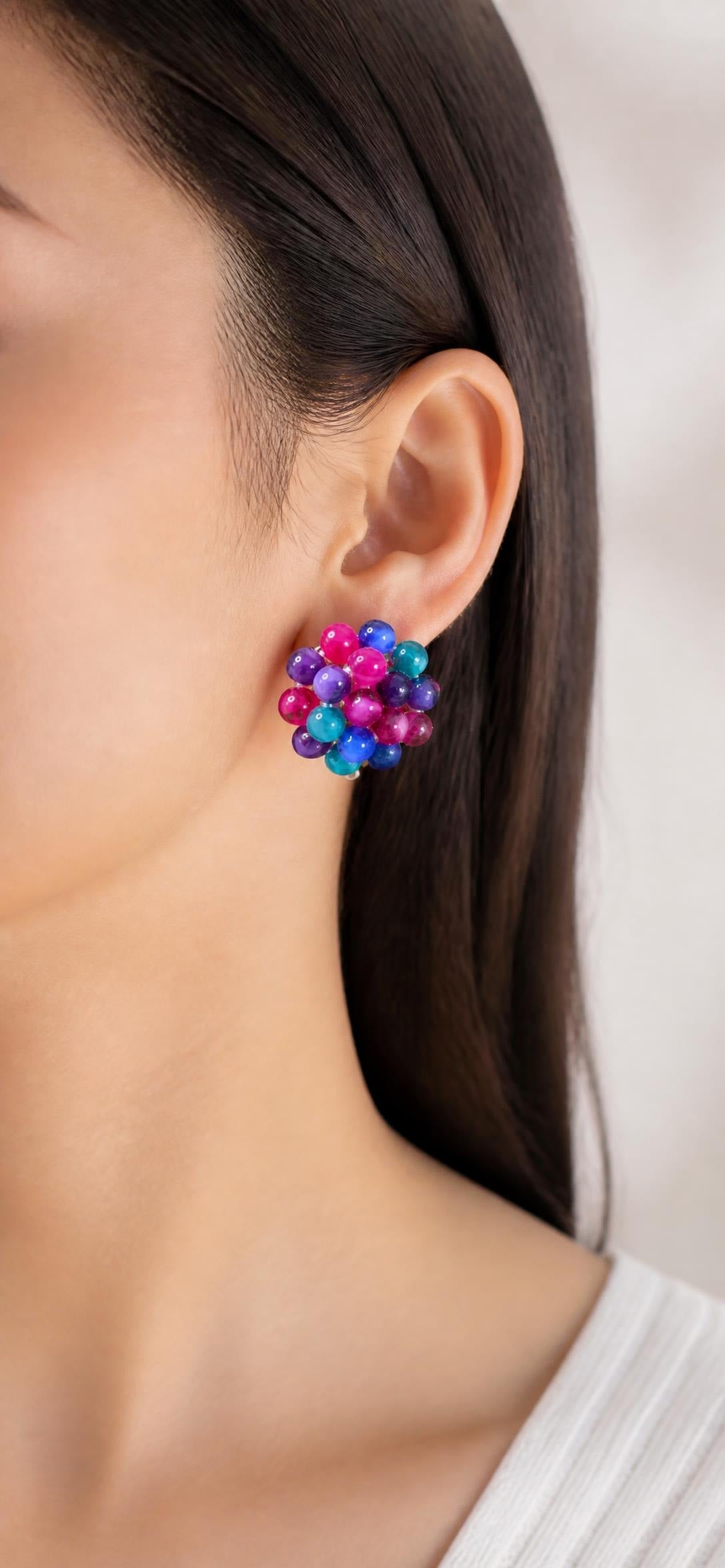Oddly Darling Vintage Cluster bead clip-on earrings